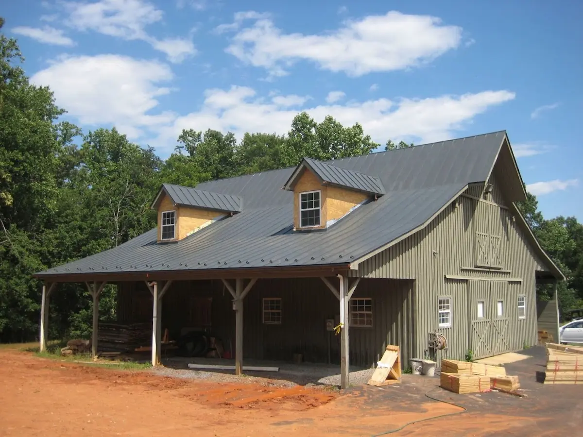 Expert Asphalt Roof Repair workmanship in Sandersville
